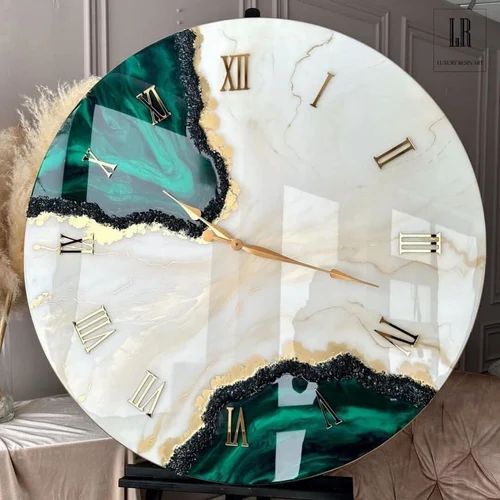 resin-wall-clock-500x500