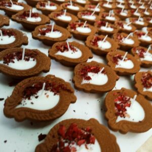 Rose Petal Diya Candle – Soy Wax, Festive